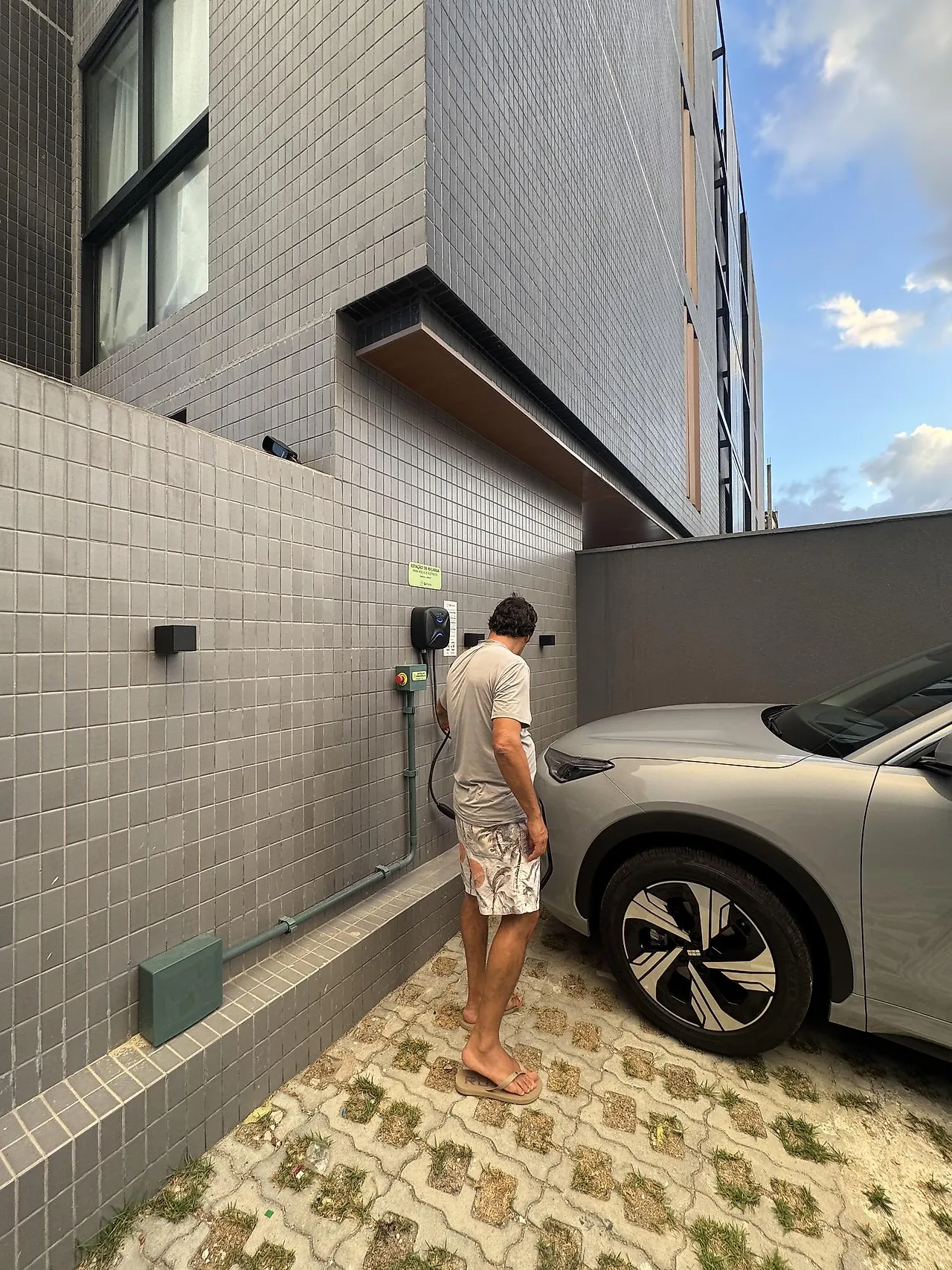Estação Sun Smart Residence