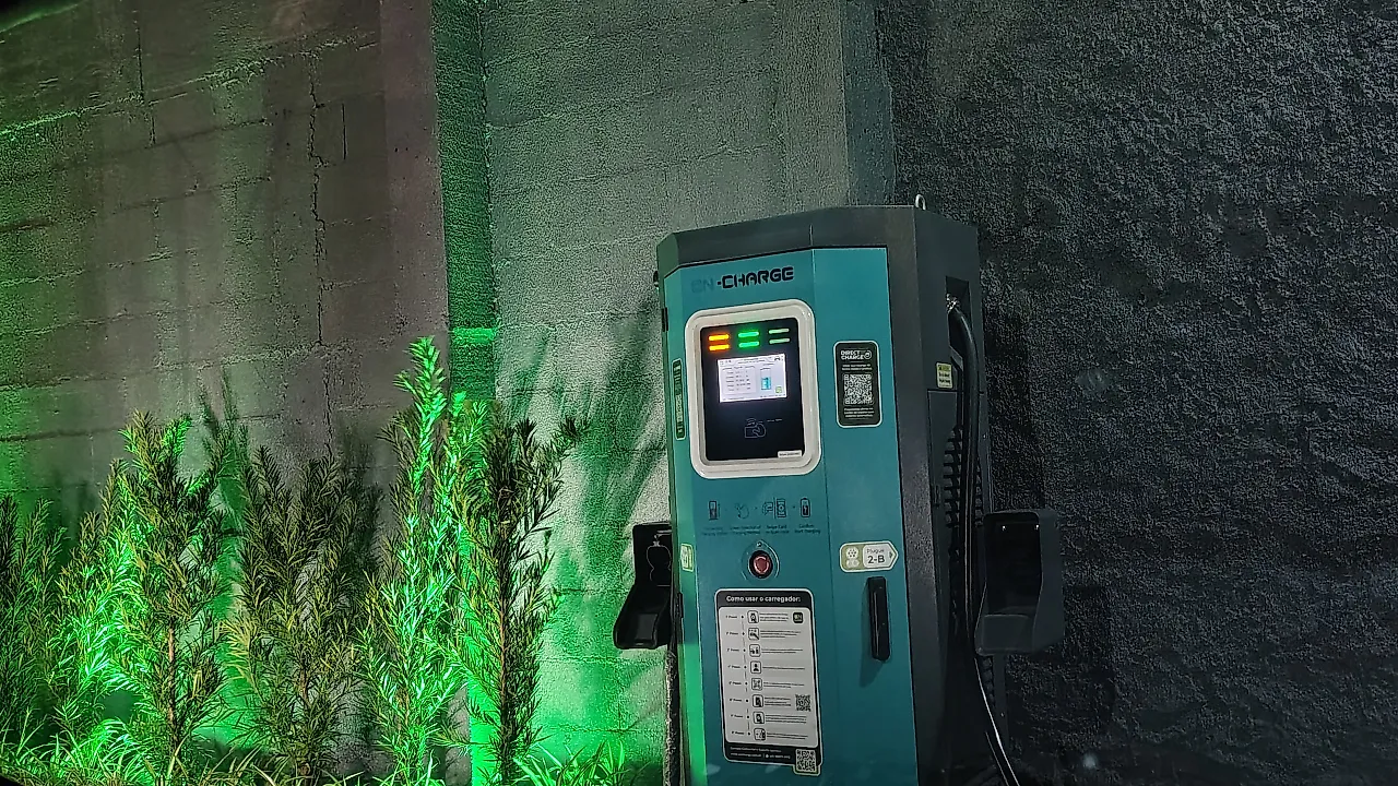 Estação On Charge - CCS