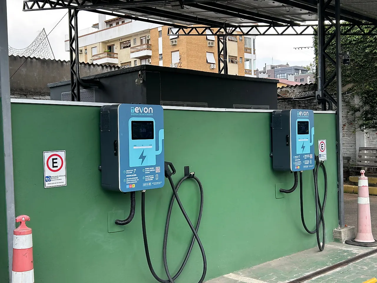 Estação Posto Universitário BR Icaraí