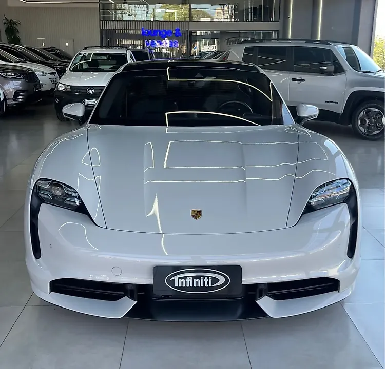 Porsche Taycan - Imagem 2
