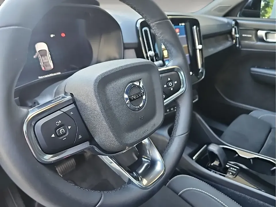 Volvo C40 Recharge - Imagem 10