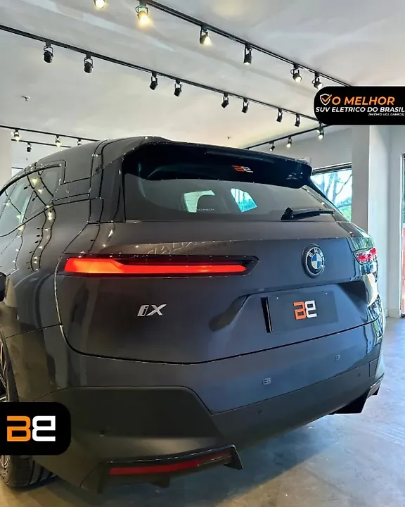 BMW Ix - Imagem 3