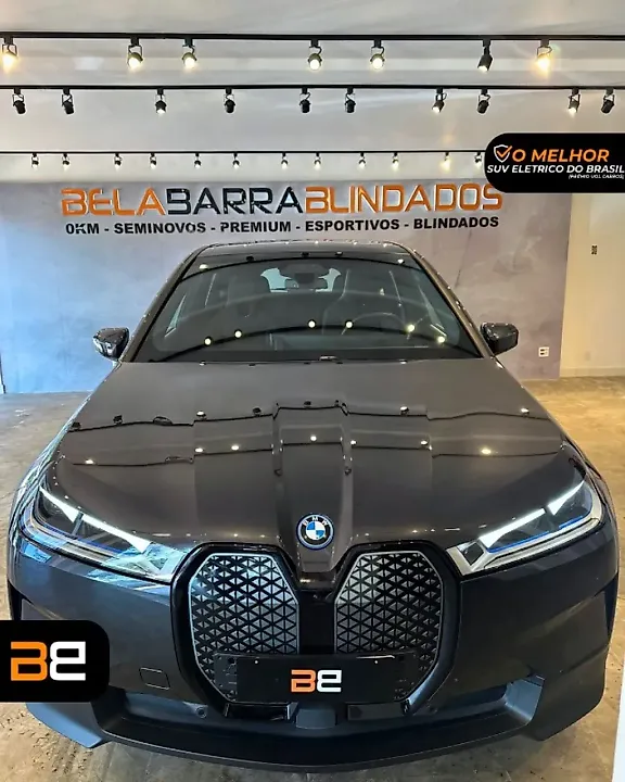 BMW Ix - Imagem 2