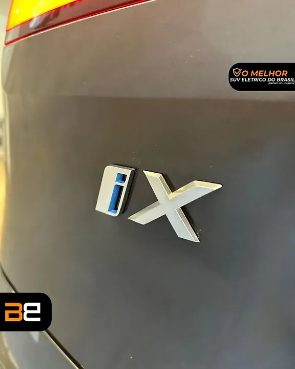 BMW Ix - Imagem 12