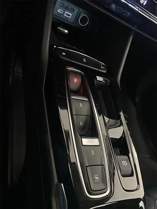 Chevrolet Bolt EV - Imagem 12