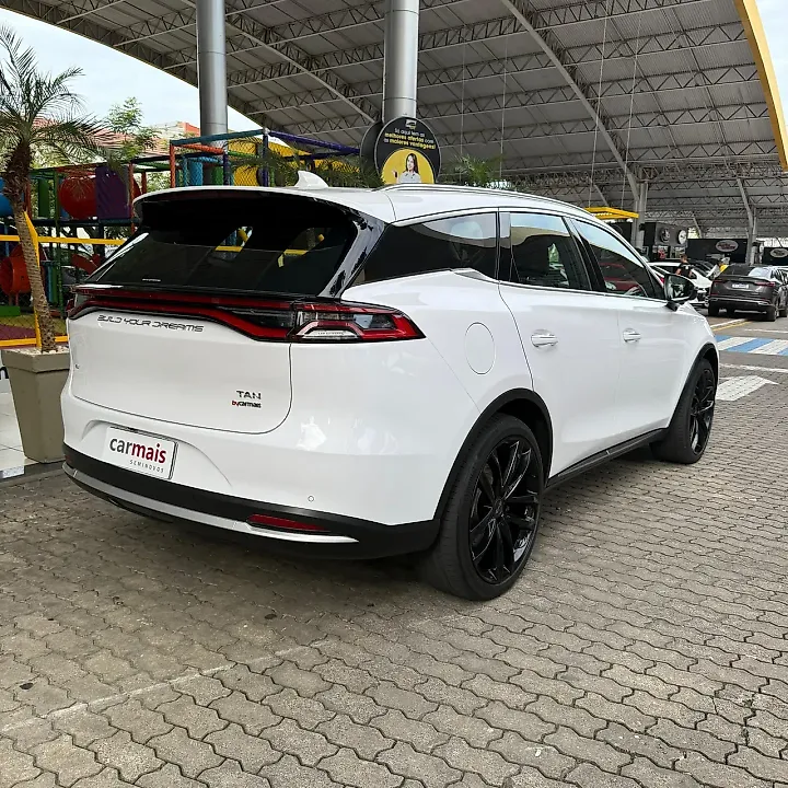 BYD Tang - Imagem 6