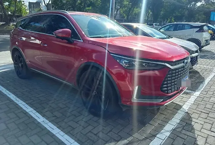 BYD Tang - Imagem 1