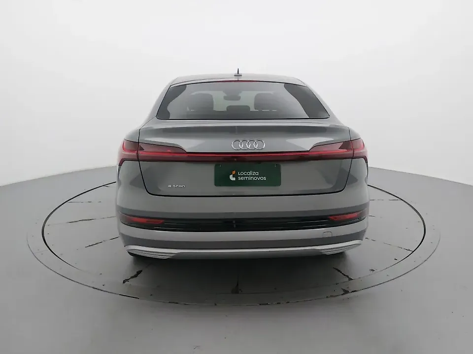 Audi E-tron Sportback - Imagem 6