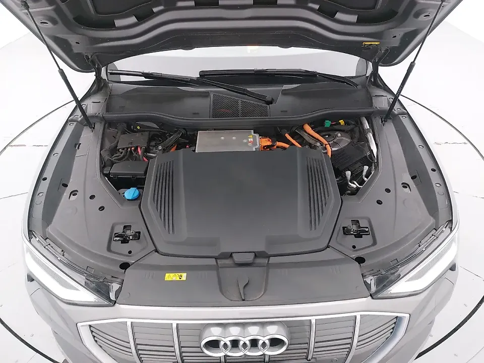 Audi E-tron Sportback - Imagem 10