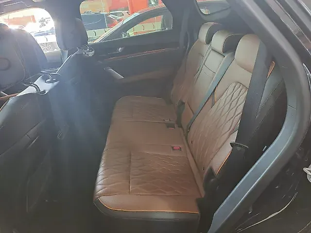BYD Tang - Imagem 8
