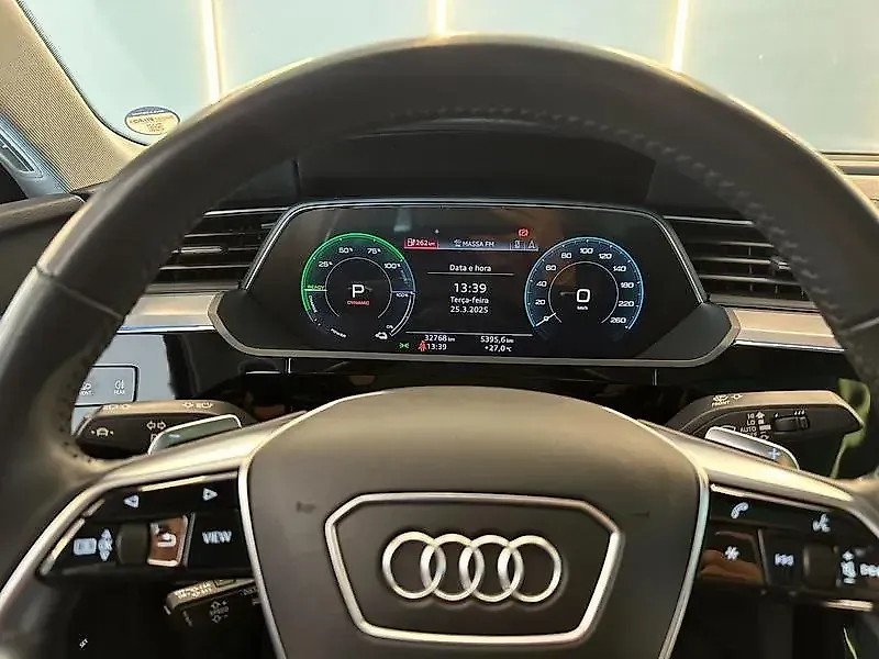 Audi E-tron Sportback - Imagem 12