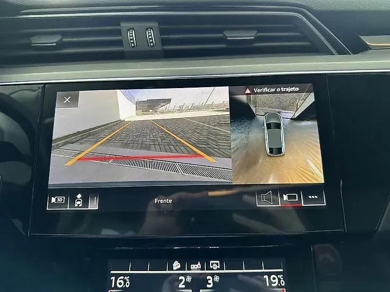 Audi E-tron Sportback - Imagem 16
