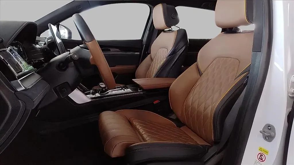 BYD Tang - Imagem 11