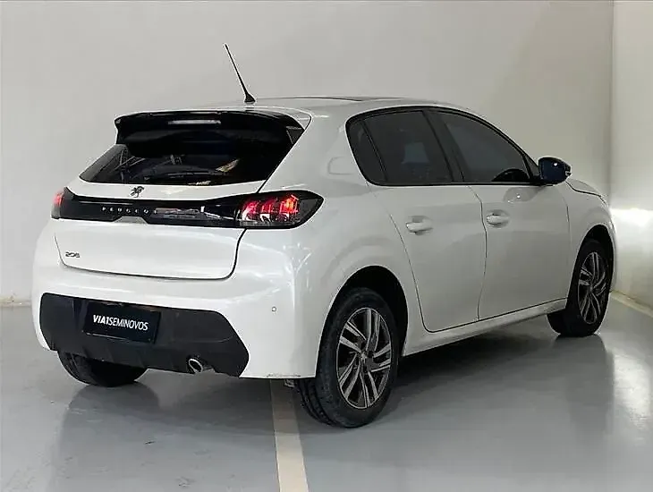 Peugeot E-208 - Imagem 4
