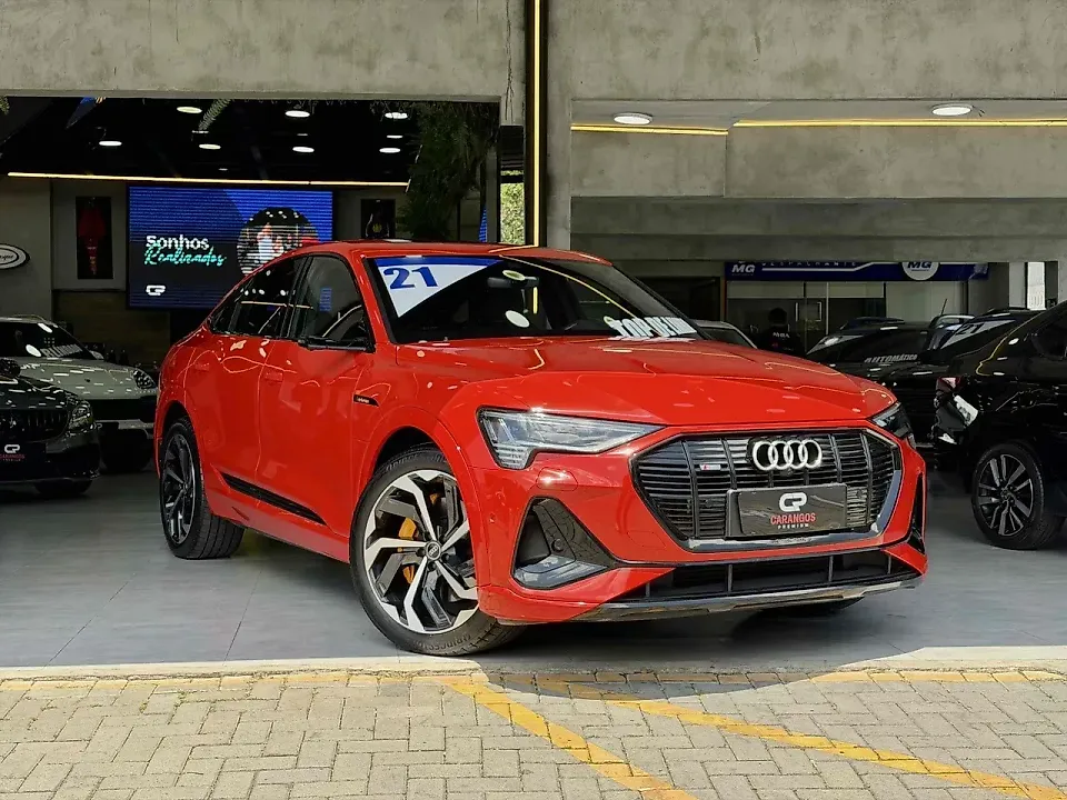 Audi E-tron Sportback - Imagem 1