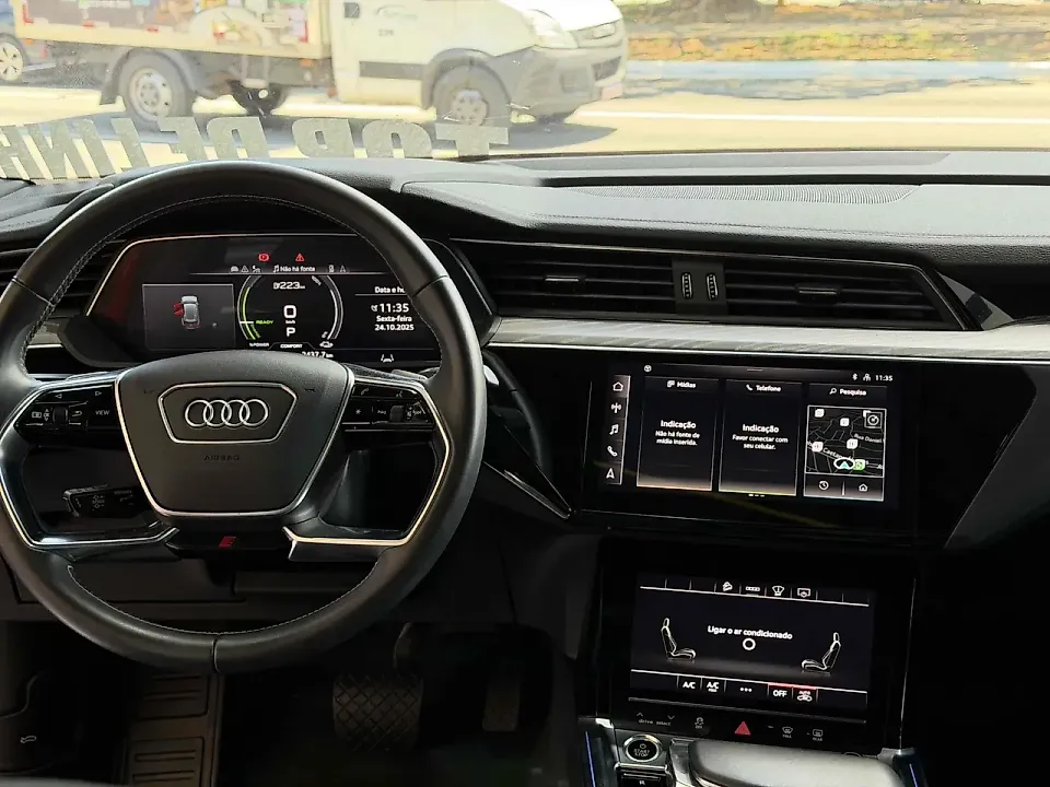 Audi E-tron Sportback - Imagem 16