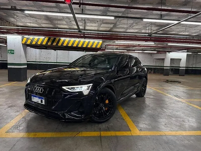 Audi E-tron - Imagem 1