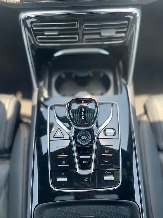 BYD Tang - Imagem 14