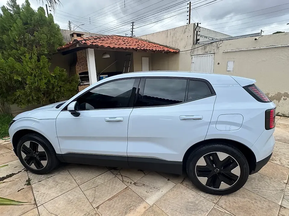 Volvo EX30 - Imagem 9
