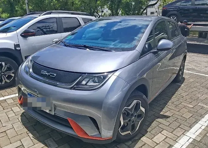 BYD Dolphin - Imagem 3
