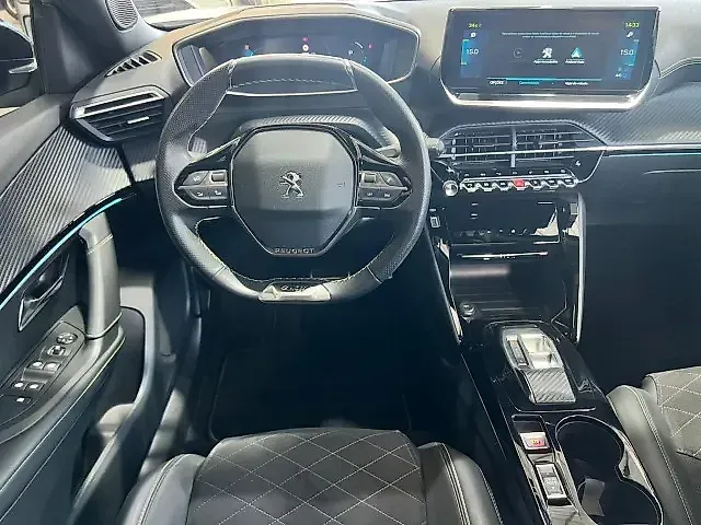 Peugeot E-2008 - Imagem 12
