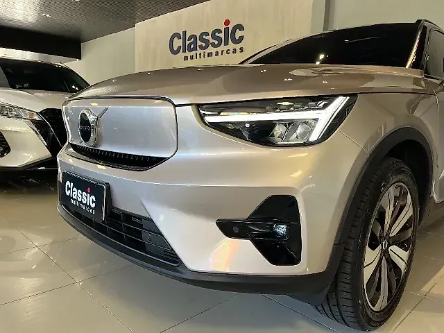 Volvo XC40 Recharge - Imagem 14