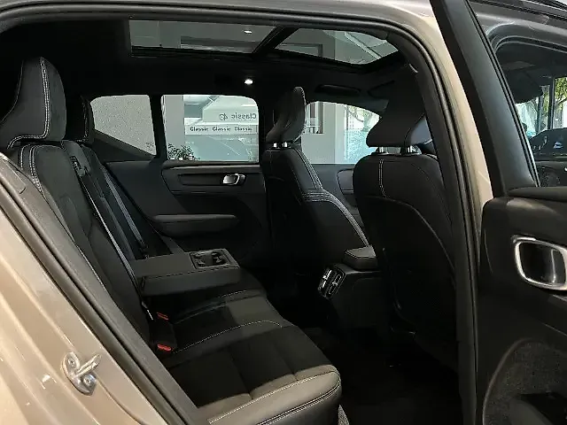 Volvo XC40 Recharge - Imagem 10