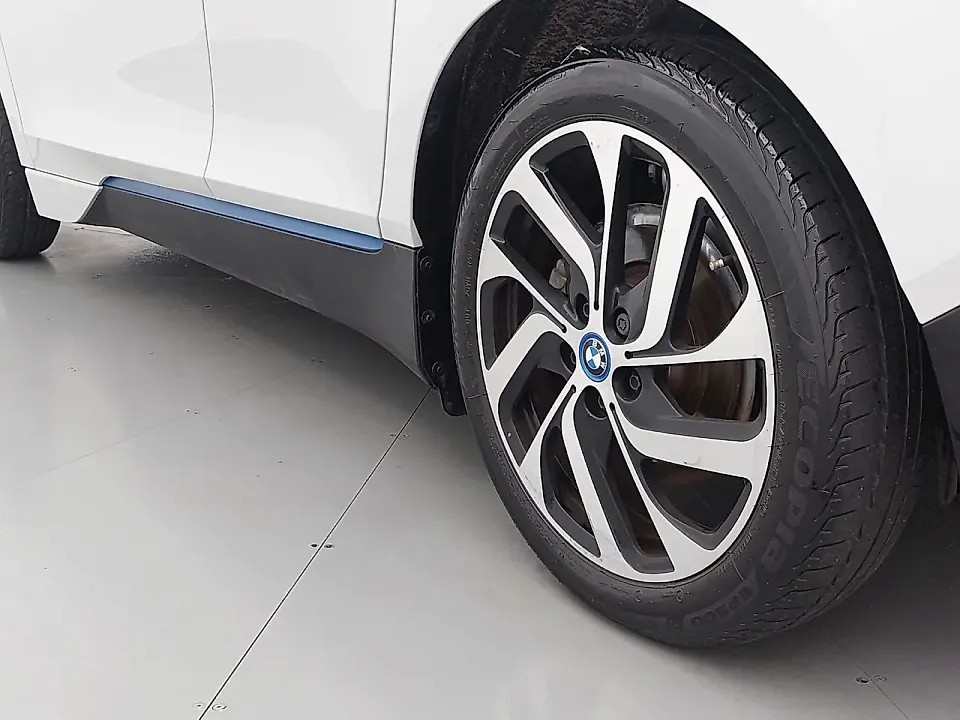 BMW I3 - Imagem 11