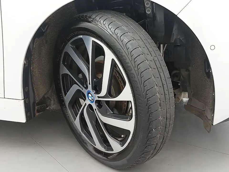 BMW I3 - Imagem 12