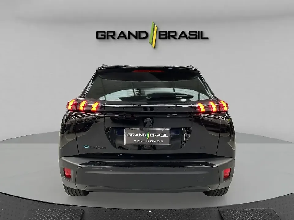 Peugeot E-2008 - Imagem 4