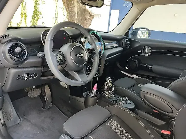 Mini Cooper SE - Imagem 8
