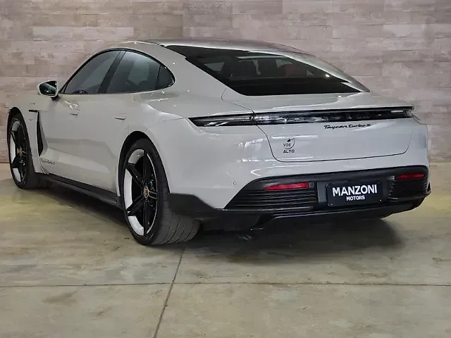 Porsche Taycan - Imagem 2