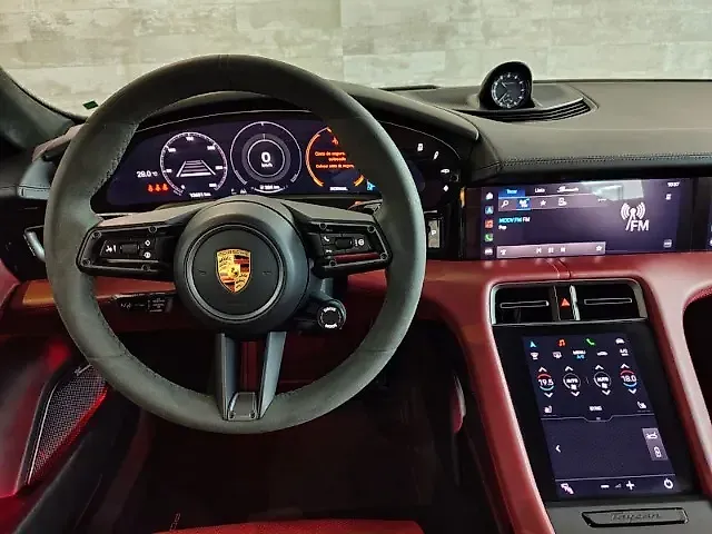 Porsche Taycan - Imagem 9