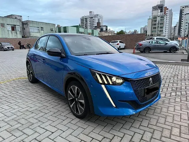 Peugeot E-208 - Imagem 1