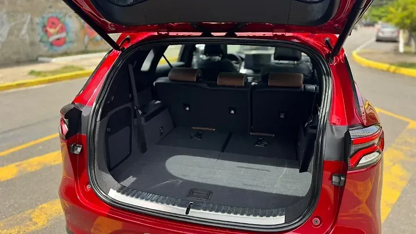 BYD Tang - Imagem 8