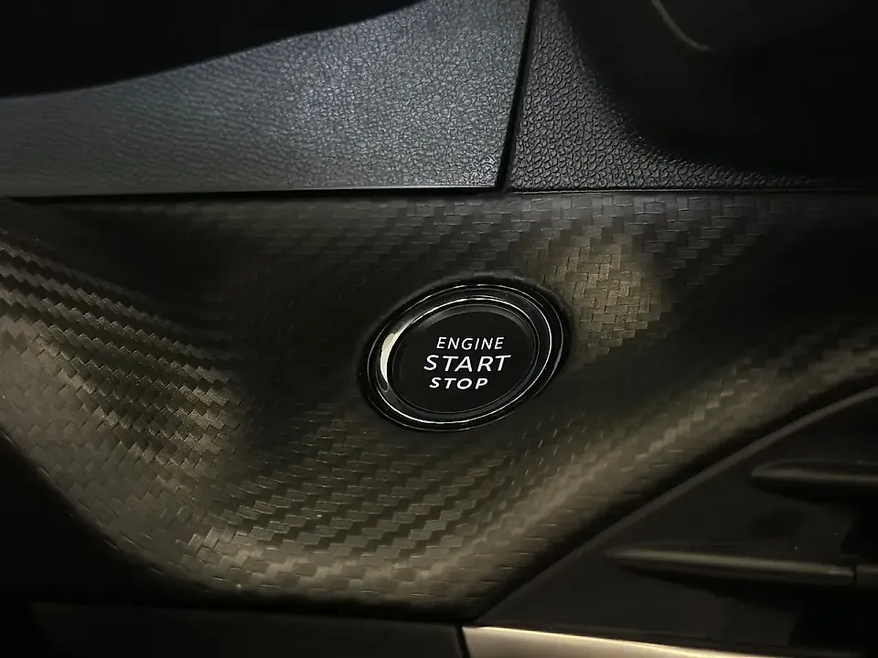 Peugeot E-2008 - Imagem 16