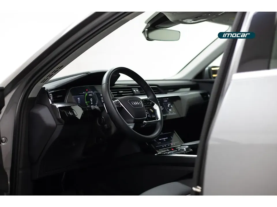 Audi E-tron Sportback - Imagem 12