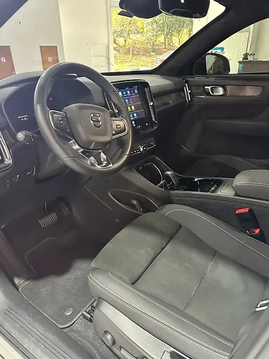 Volvo C40 Recharge - Imagem 7