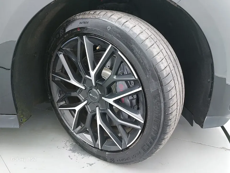 BYD Han - Imagem 13