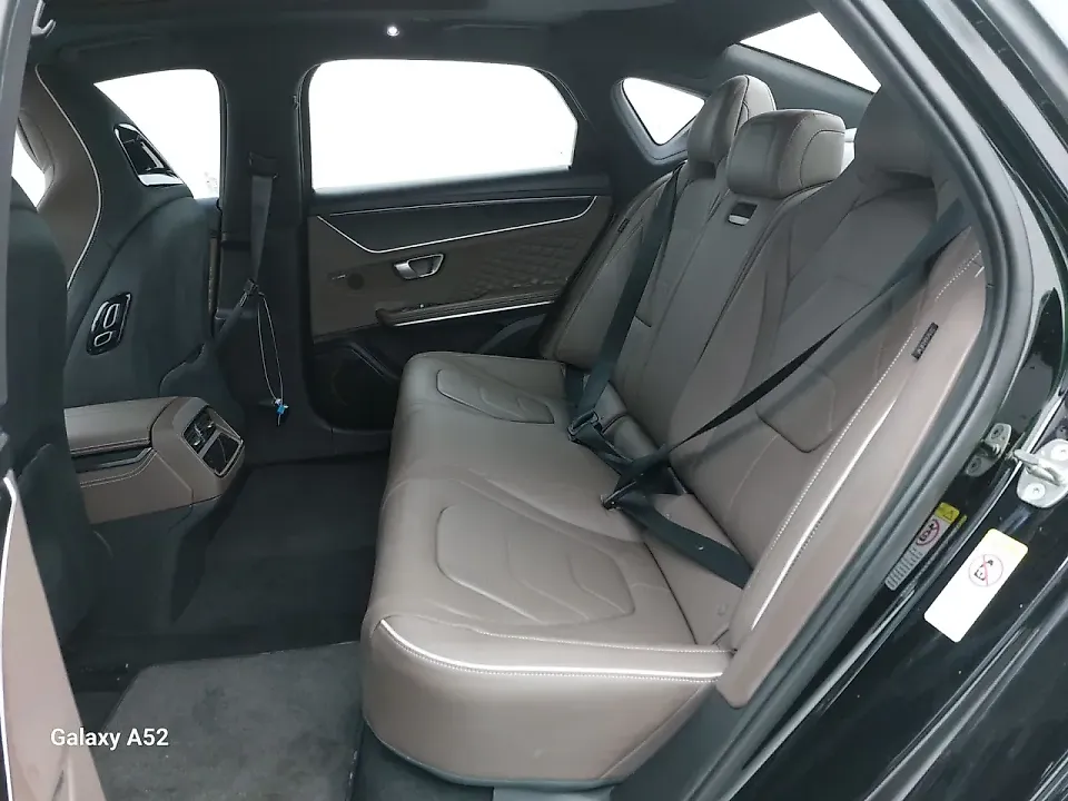 BYD Han - Imagem 17