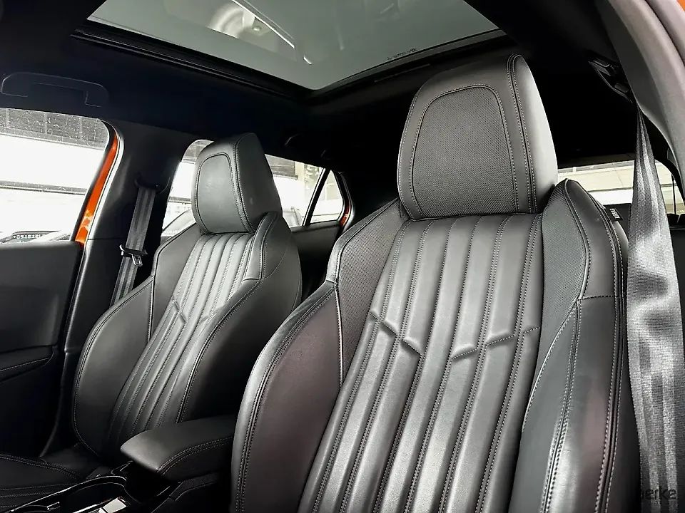 Peugeot E-2008 - Imagem 6