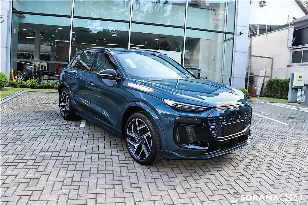 Audi E-tron - Imagem 1