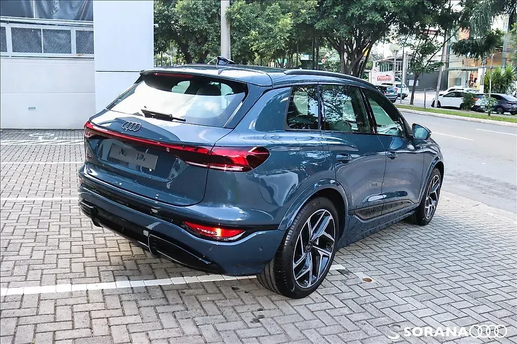 Audi E-tron - Imagem 5