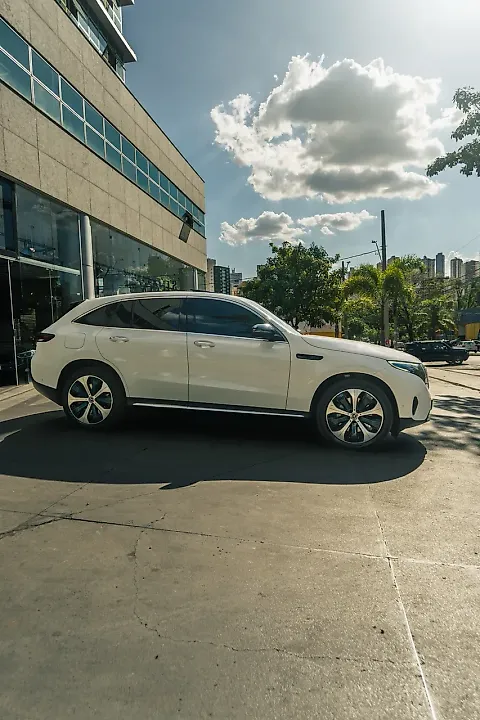 Mercedes Eqc 400 - Imagem 9