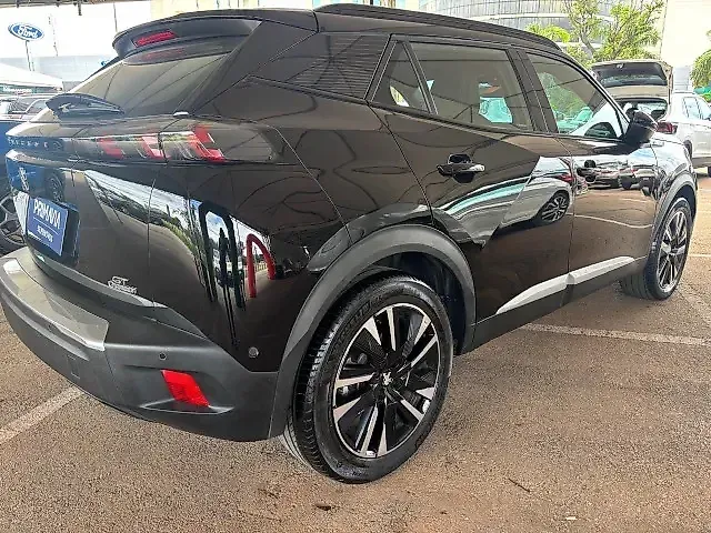 Peugeot E-2008 - Imagem 3