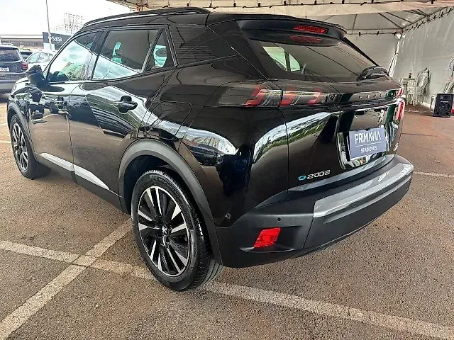 Peugeot E-2008 - Imagem 4