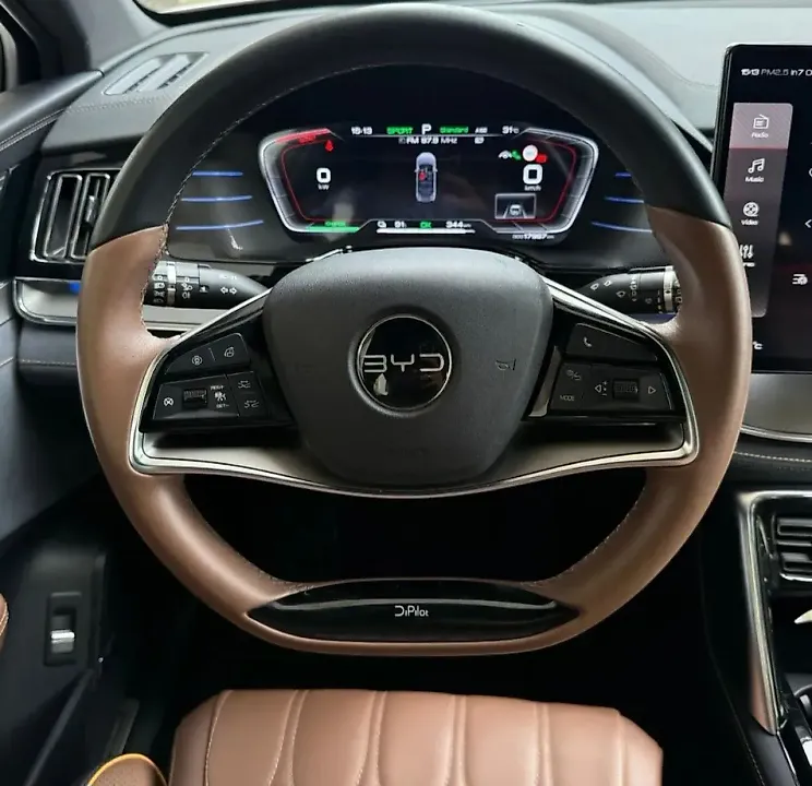 BYD Tang - Imagem 5