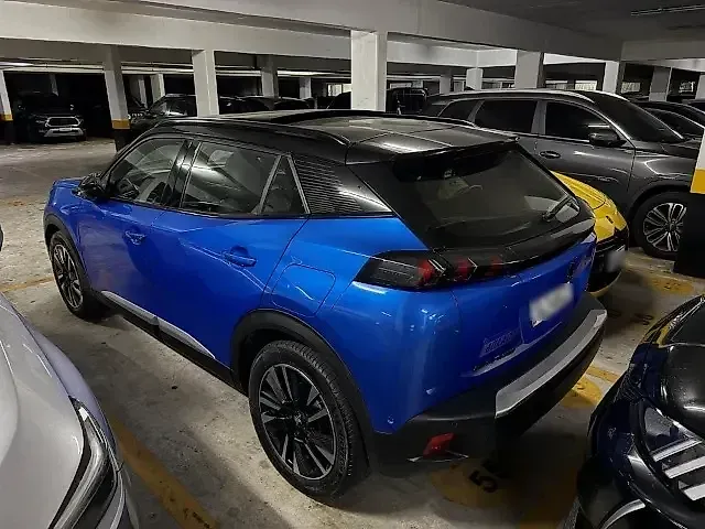 Peugeot E-2008 - Imagem 5