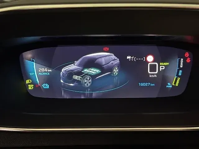 Peugeot E-2008 - Imagem 6