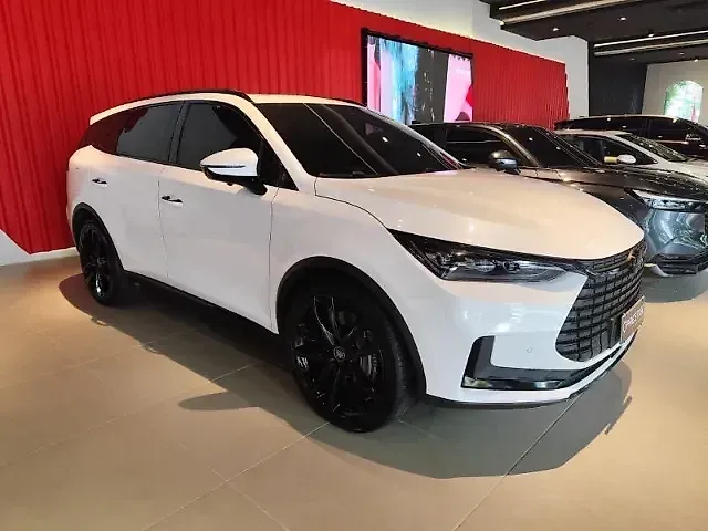 BYD Tang - Imagem 1